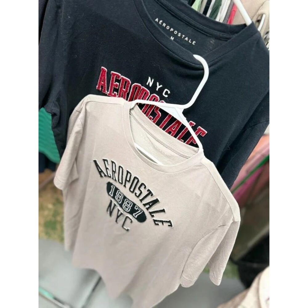 Medium men’s Aeropostale Tees